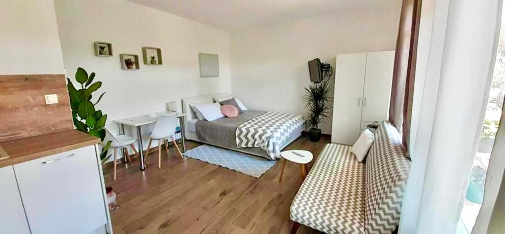 Sukošan Studio Bianca - Studio With Terrace Near The Sea מראה חיצוני תמונה